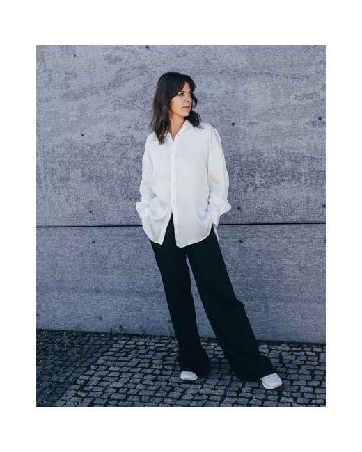 Oh!Zuza Black Echo – Satin Viscose Wide-Leg Trousers