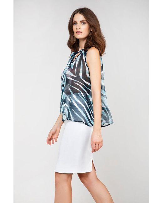 Conquista Green Sleeveless Tie Detail Top