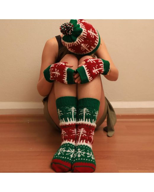 Springmoonatelier Red Handmade Wool Hat, Gloves And Socks Set