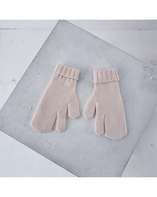 London Atelier Byproduct White Neutrals Soft Two Finger Knitted Mitten Gloves