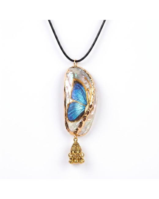Ormiro Metallic Butterfly Shell Necklace