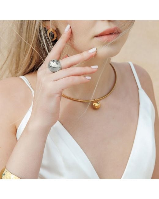 VIEA Metallic Casie Twist Chain Ball Pendant Necklace