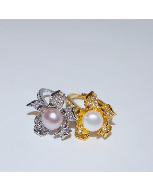 Ninemoo Metallic Sakura Pearl Ring