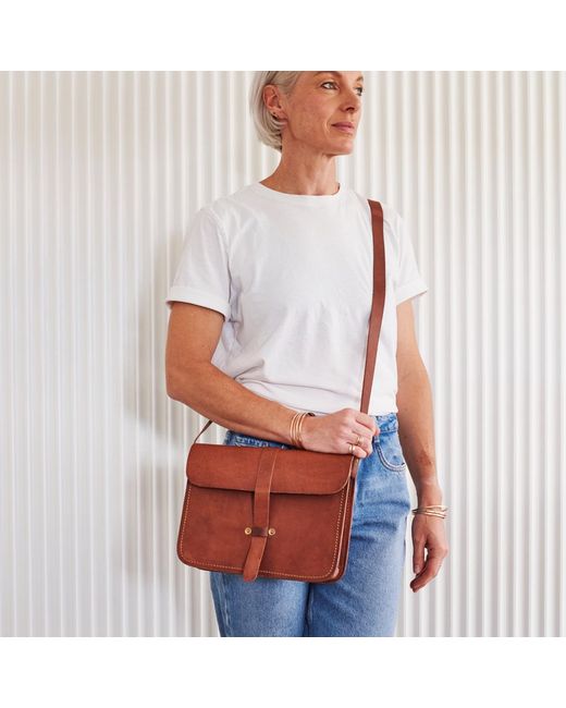 VIDA VIDA Brown Full Grain Leather Bag With Lifetime Guarantee
