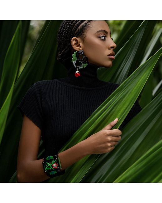 Gissa Bicalho Black Acrylic Bracelet Handmade Jungle