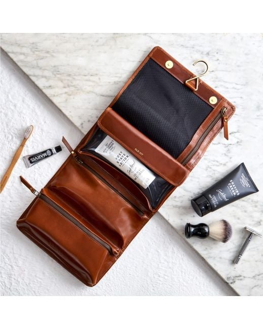 VIDA VIDA Brown Hanging Tan Leather Wash Bag. -Old Git