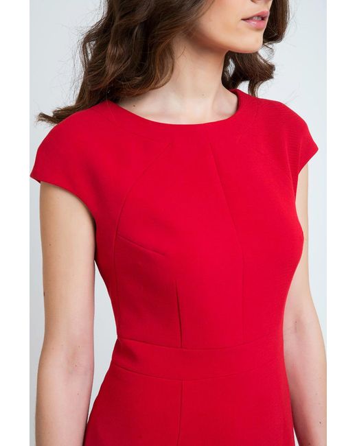 Conquista Red Cap Sleeve Dress