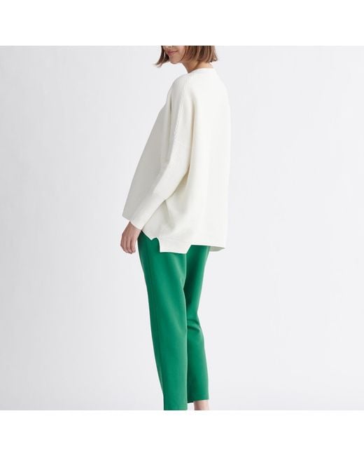 Paisie White V-Neck Ribbed Jumper
