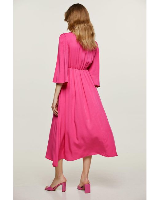 Conquista Pink Fuchsia Empire Line Dress