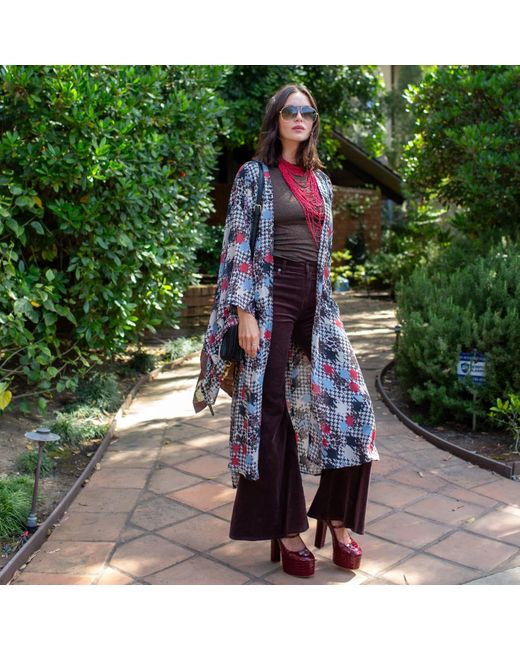Jennafer Grace Metallic Darcy Kimono