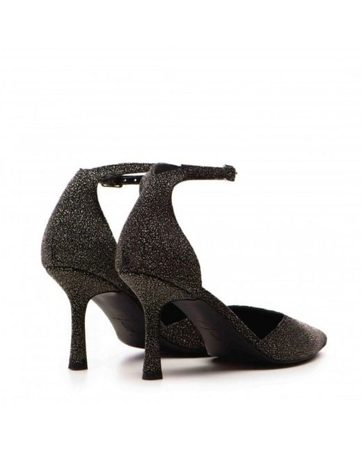 The 5Th Element Black Classy Pumps