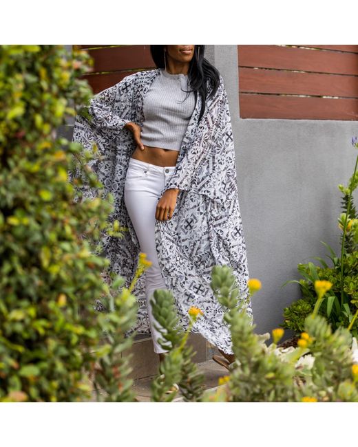 Jennafer Grace Multicolor Pythagoras Kimono