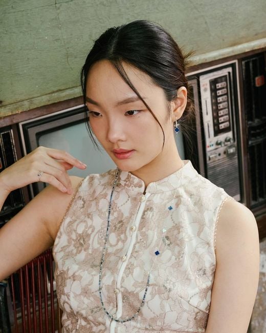 Inari Jewellery Blue Pulut Tai Tai Short Earring