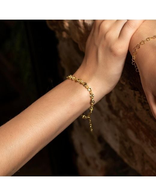 Spero London Metallic Floral Cut-Out Textured Link Chain Bracelet