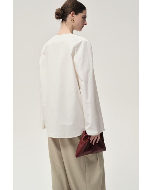 FRONT ROW SHOP White Sculptural Shaped Shirt Off