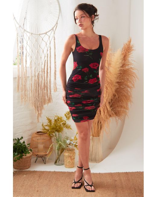 Sarvin Red Ruched Sleeveless Bodycon Dress