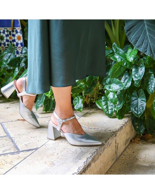 Alterre White Jackie V Mule