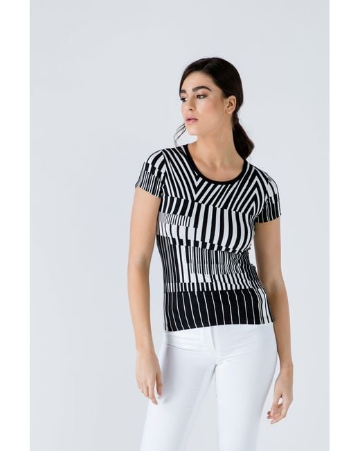 Conquista Black Short Sleeve & Top