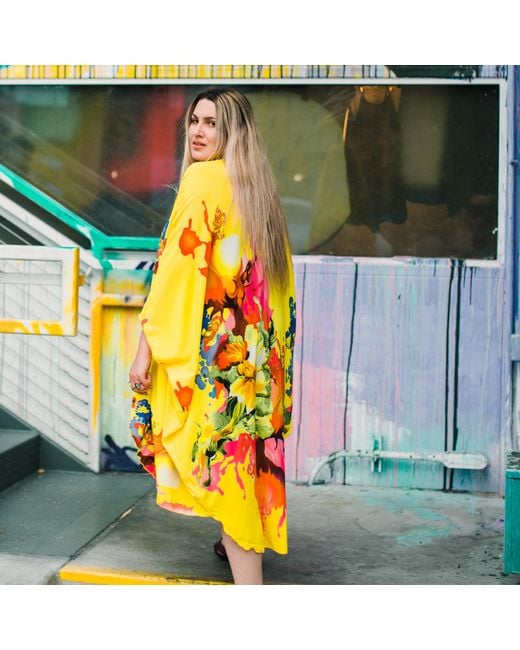Byvinnik Yellow Coloratura Cape