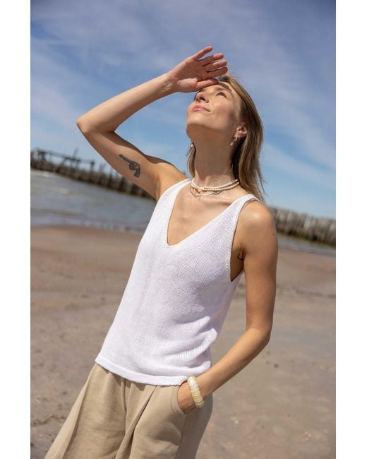 SALANIDA White Mare 100% Linen Tank Top