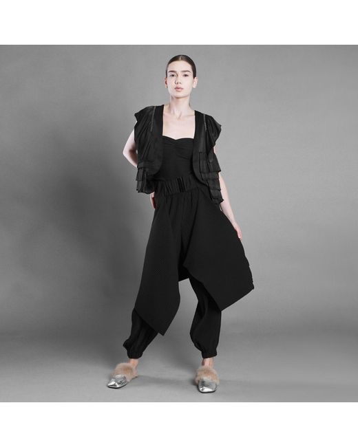 Silvia Serban Black The Heron Vest