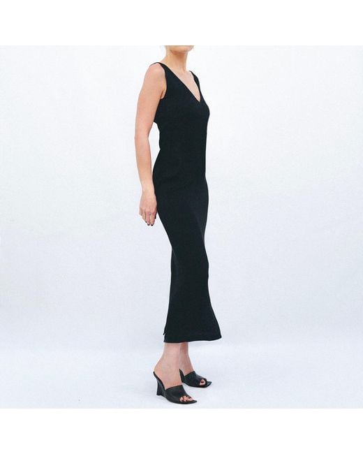 Victoria Slavinskaia Black Long V-Neck Dress With Open Back