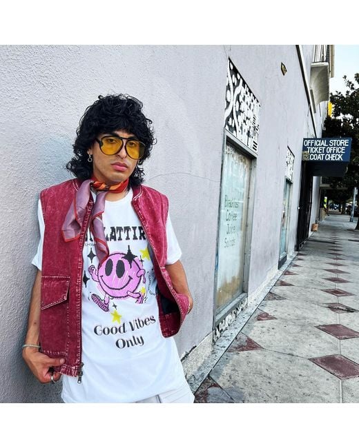 Quillattire White Good Vibes Smile Tee