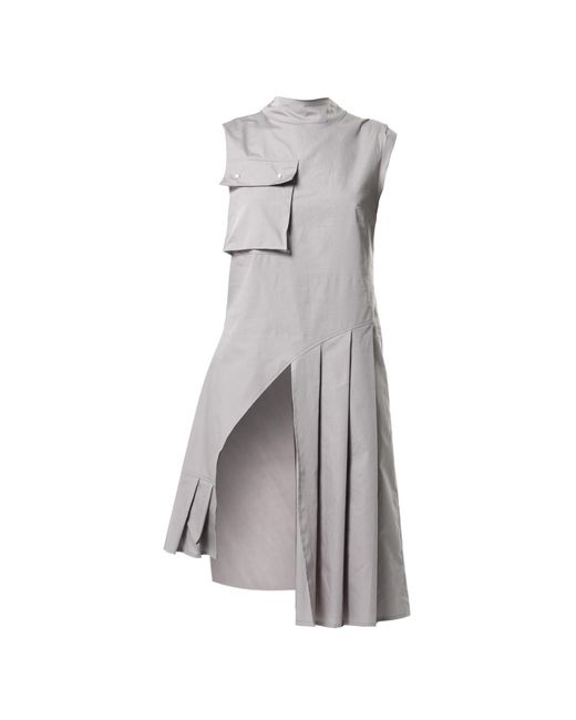 Metamorph Gray Sleeveless Pleated Tunic With Front Pocket