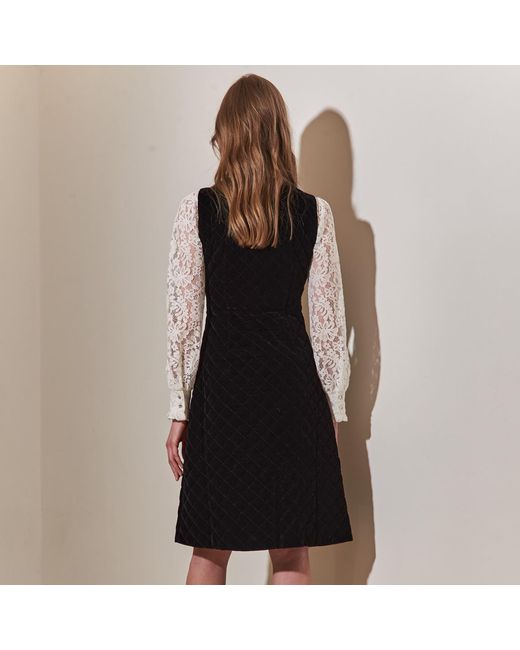 Roch Perel Black Slevevless Quilted Velvet Dress