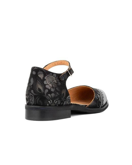 Embassy London USA Black Gigot