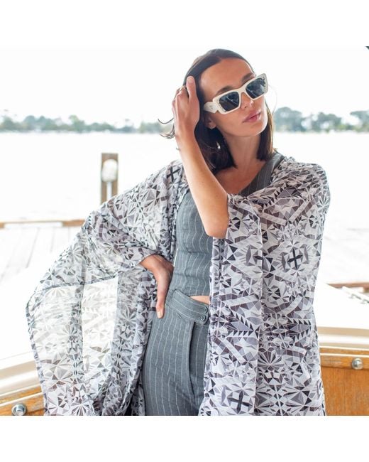 Jennafer Grace Multicolor Pythagoras Kimono