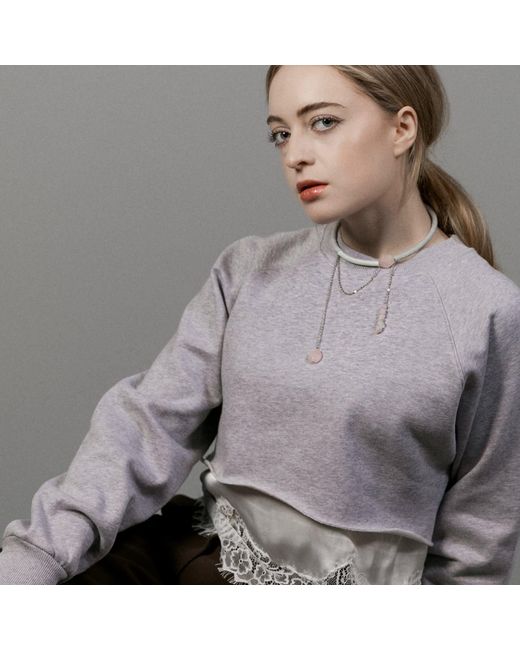 WAIWAI White Leather Choker With Rose Quartz And Chain Detail