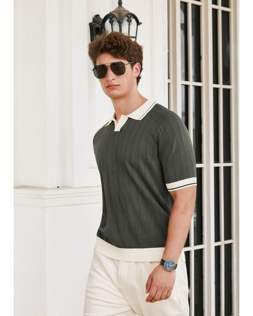 Vayla Green Open Collar Relaxed Fit Breathable Polo Shirt for men