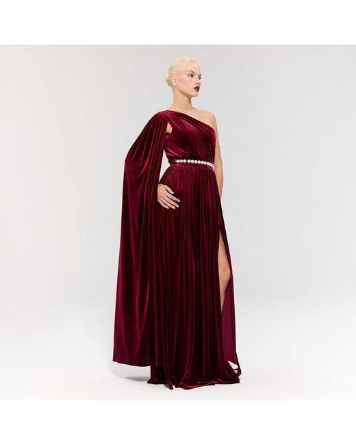 Nur Karaata Red Baglioni Burgundy Gown