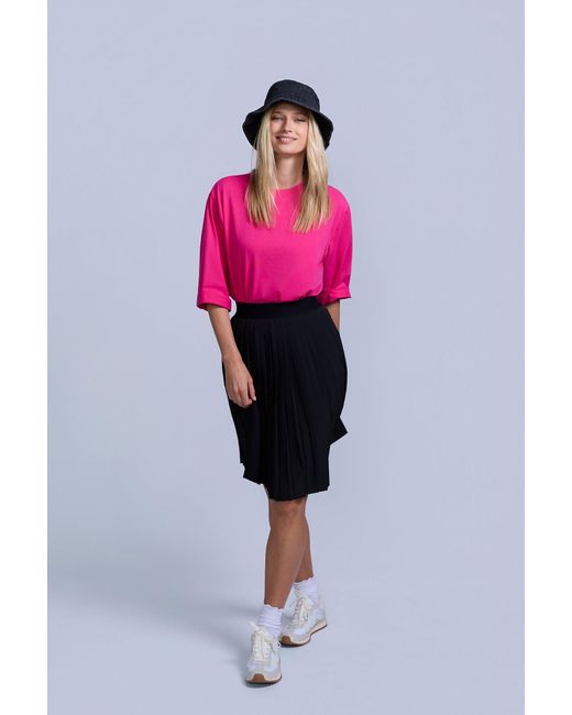Rave on Trend Black Pleated Skirt Summer New Classic