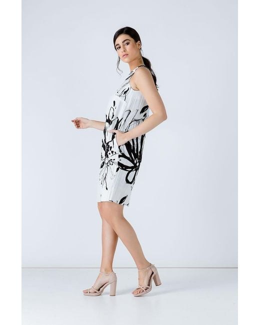 Conquista White Floral Print Sleeveless Sack Dress