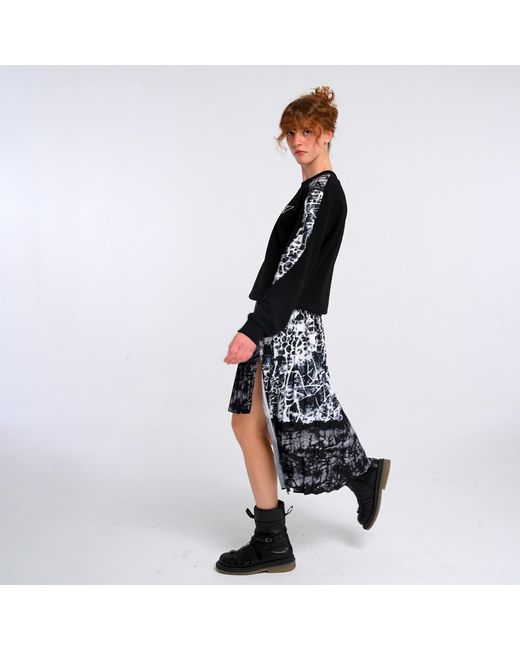 Lalipop Design Black Asymmetrical Mid-Length Pleated Skirt With An Abstract Print Design