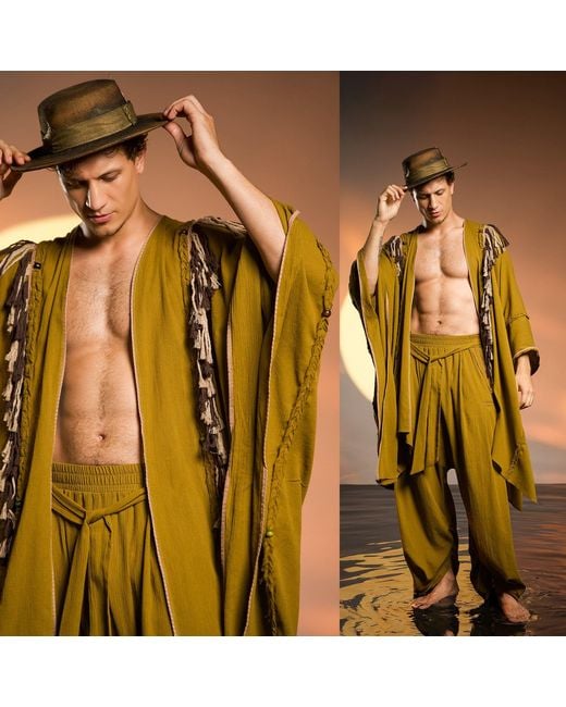 Zhenabia Green Sidra Poncho