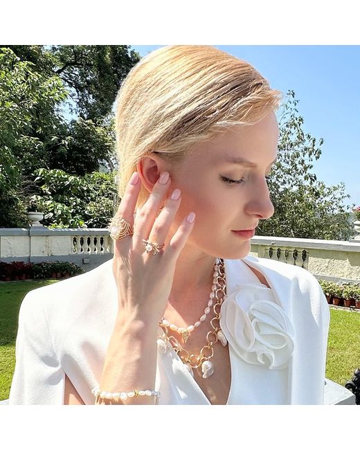 Farra Metallic Flower Setting With Freshwater Pearls Ring