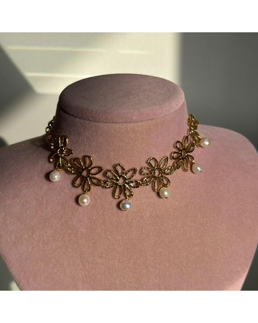 Eyeconic by Samar Ajram Metallic Esme Flower Pearl Necklace