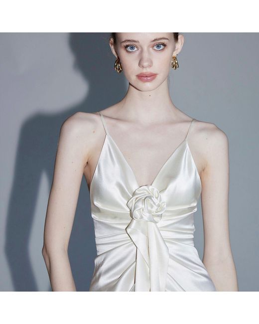Belsize25 White Rosa Series – Acetate Draped Dress With Handmade Rose Detail