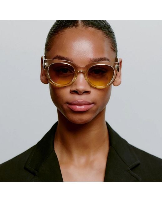 A.Kjærbede White Lilly Sunglasses Ecru Transparent