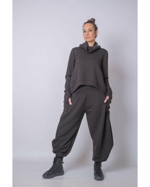 Yogi8Apparel Black The Grid Funnel Neck Top