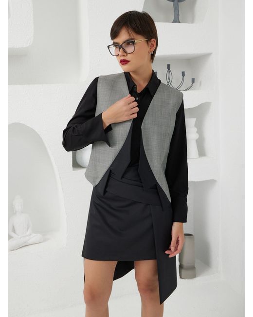 Lumina Eligma Black Collar-Elle Vest