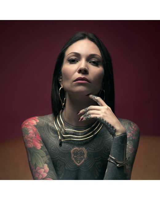 IN CAUDA VENENUM Metallic Aeterna Earrings