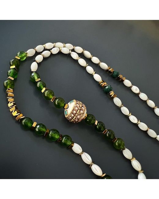 Ebru Jewelry White Jade & Amethyst Gemstone Handmade Angel Pendant Beaded Necklace