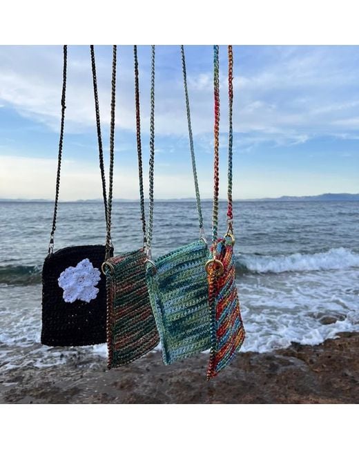 Sibylla Delphica Green Handmade Crochet Phone Case