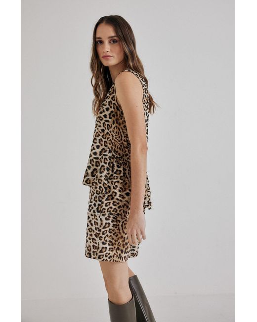 Lindsay Nicholas New York Black Freya Short