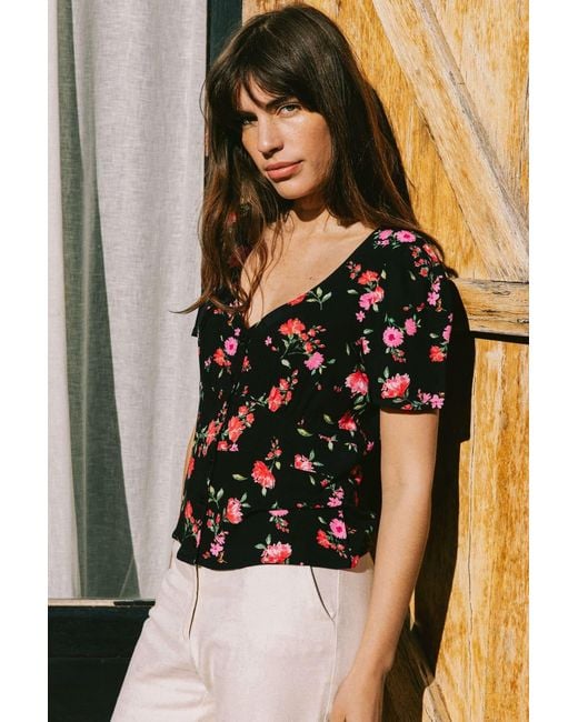 AVANI Apparel Black Blouse Althéa