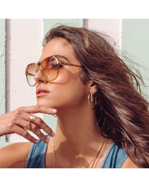 Glamrocks Jewelry Metallic Baguette Bar Hoops